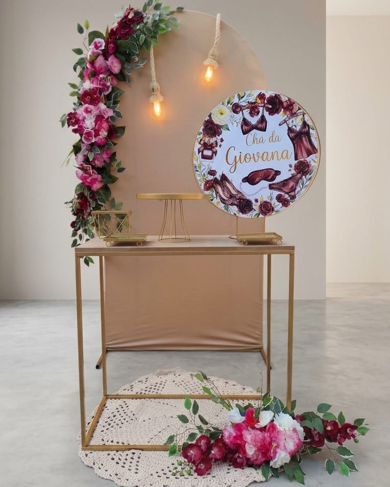 Montagem Festa na Mesa Floral