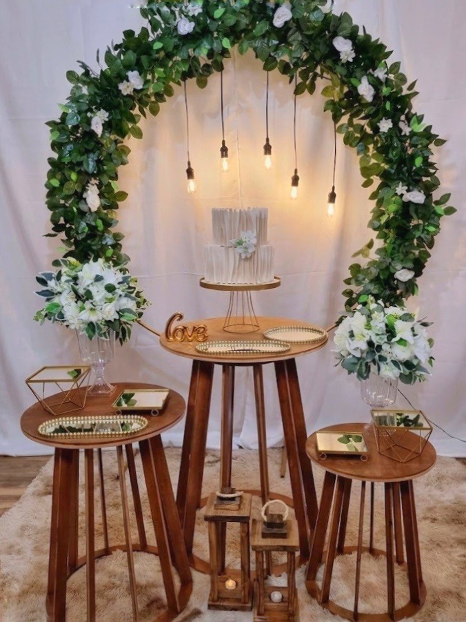 Montagem Casamento Arco Rústico Branco