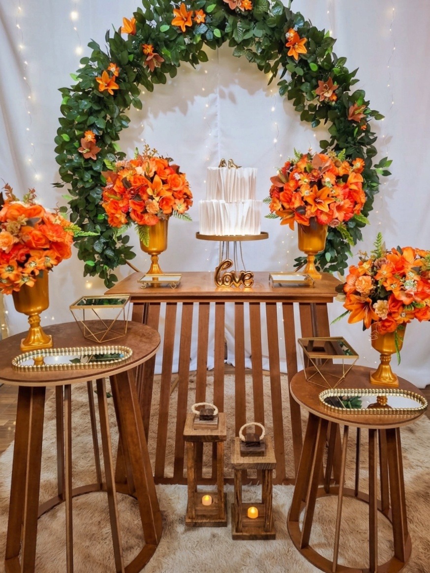 Montagem Casamento Arco Rústico Laranja